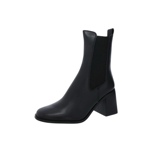 NWT Steve Madden Sleek Black Ankle Booties size 10M - Picture 9 of 11